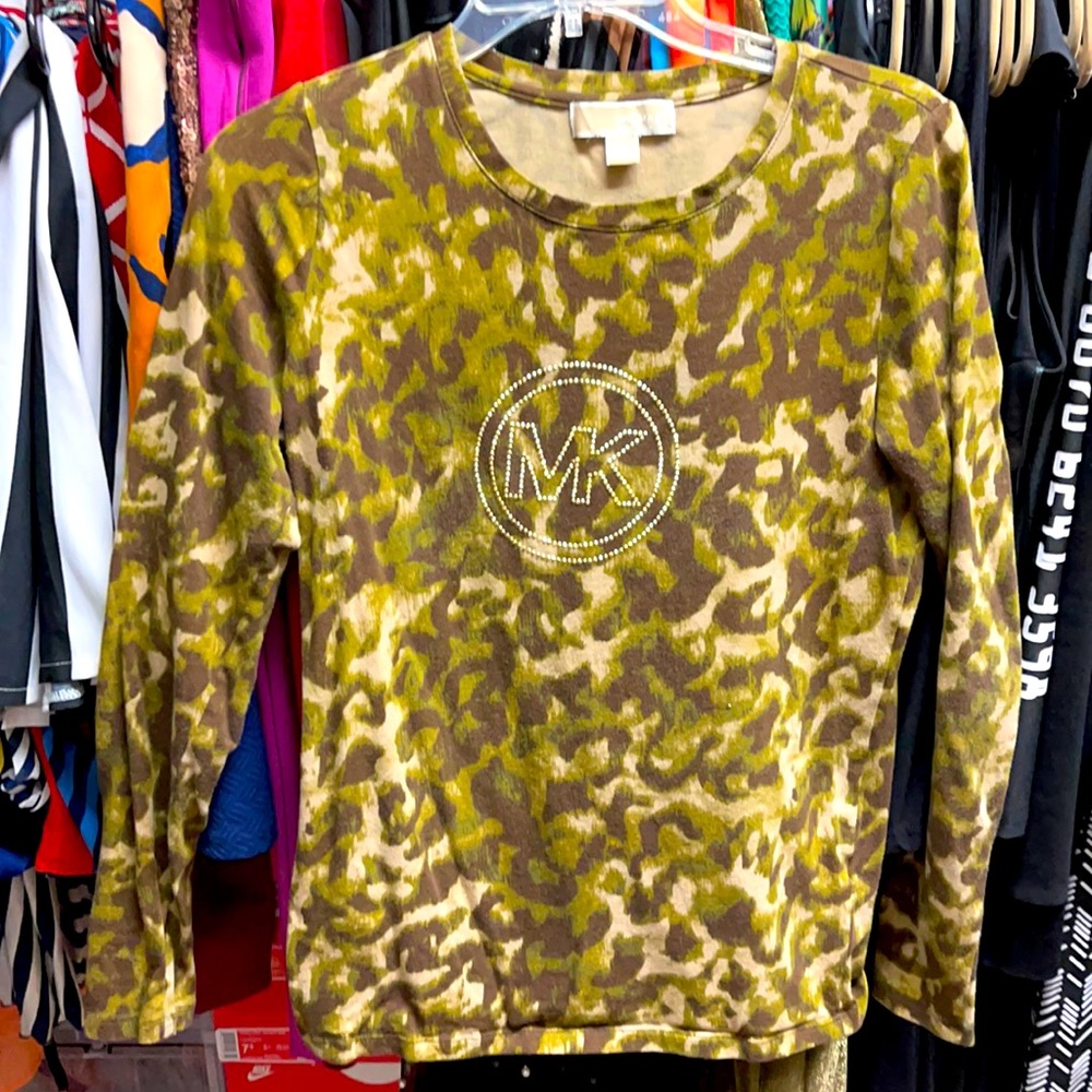 Michael Kors Logo shirt